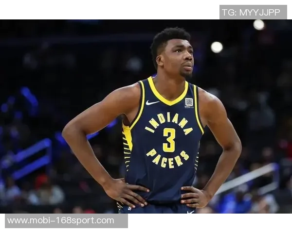 托布短暂出场却高效表现13分钟内砍下14分6篮板2盖帽展现实力